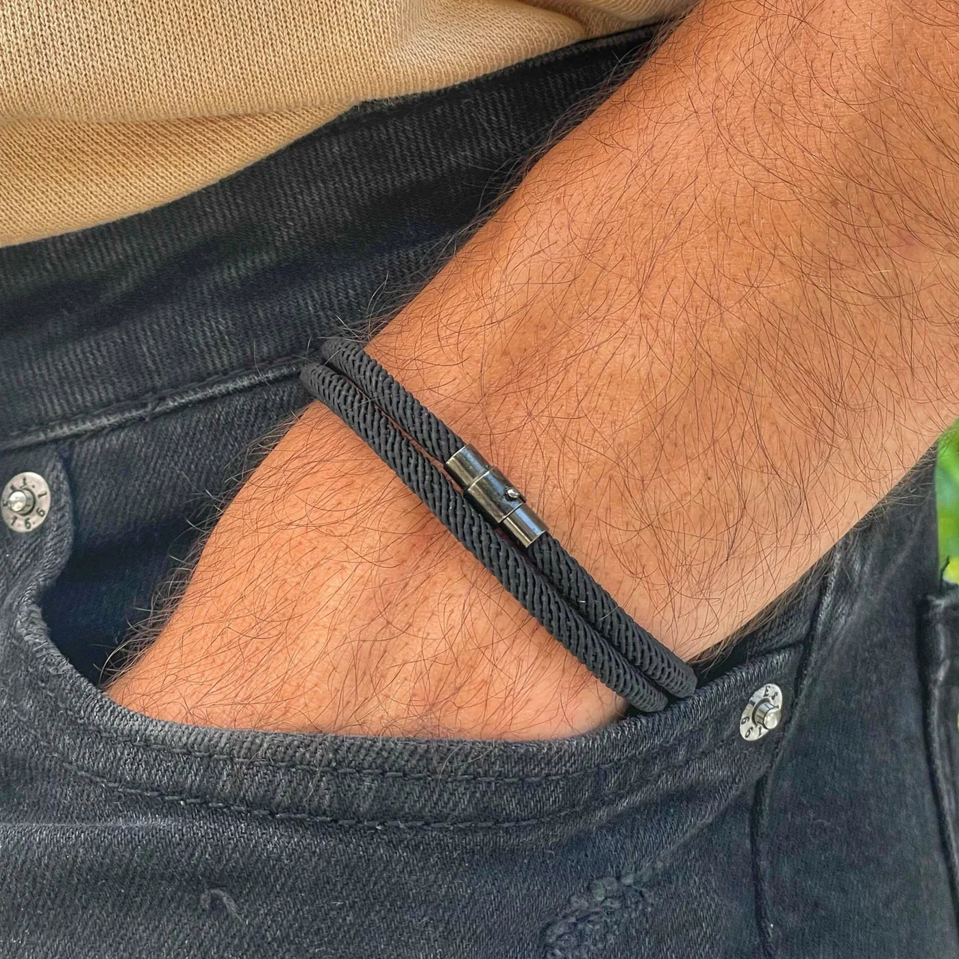 Urban Wave Free Bracelet